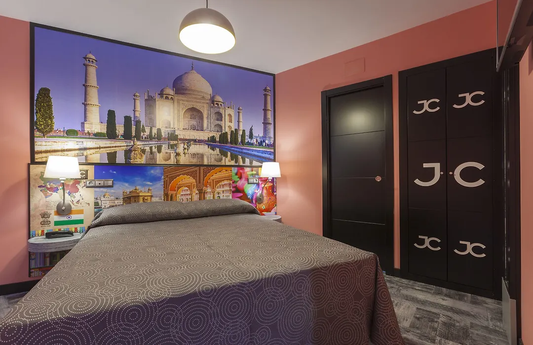 Jc Rooms Madrid Rio-1